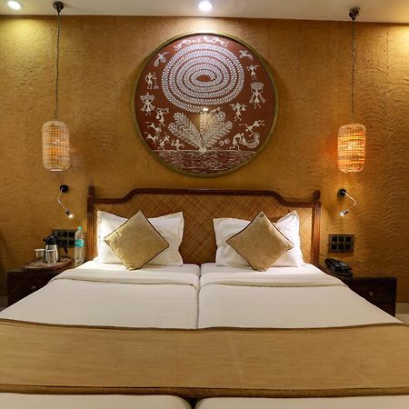 Accord Hotel Bombay Extérieur photo