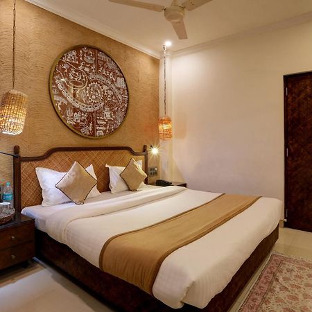 Accord Hotel Bombay Extérieur photo