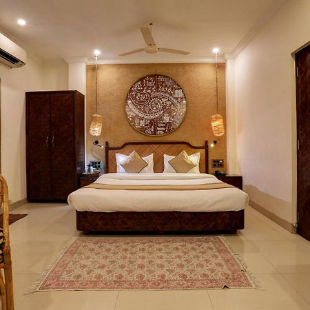 Accord Hotel Bombay Extérieur photo