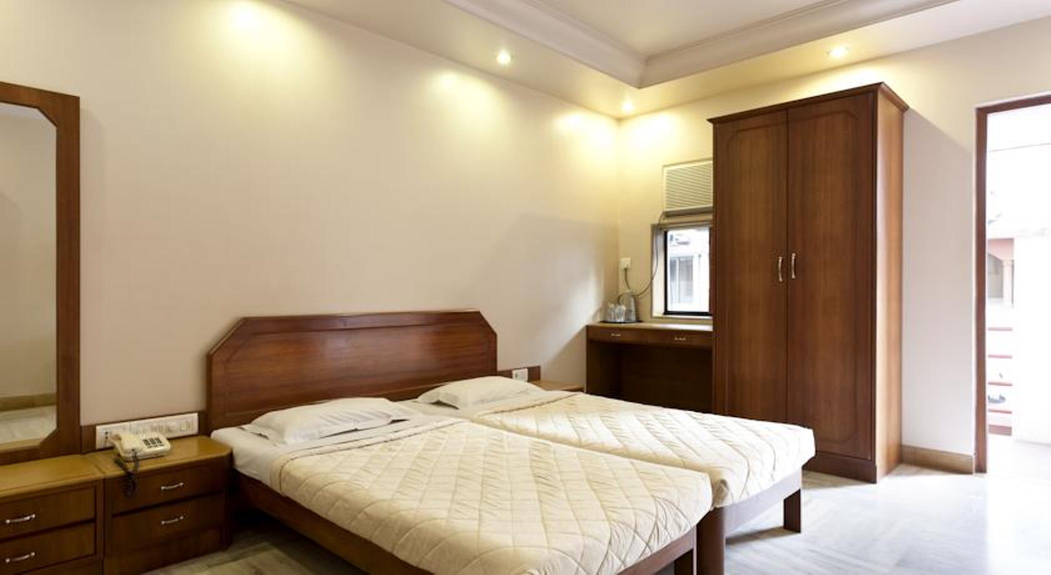 Accord Hotel Bombay Extérieur photo