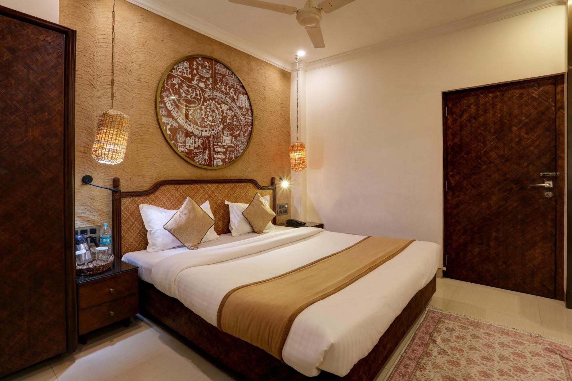 Accord Hotel Bombay Extérieur photo
