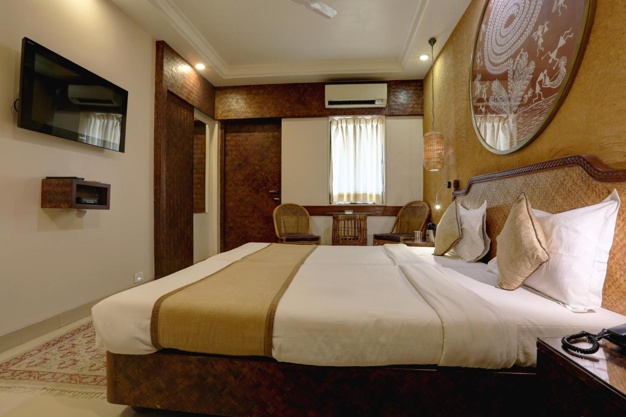 Accord Hotel Bombay Extérieur photo