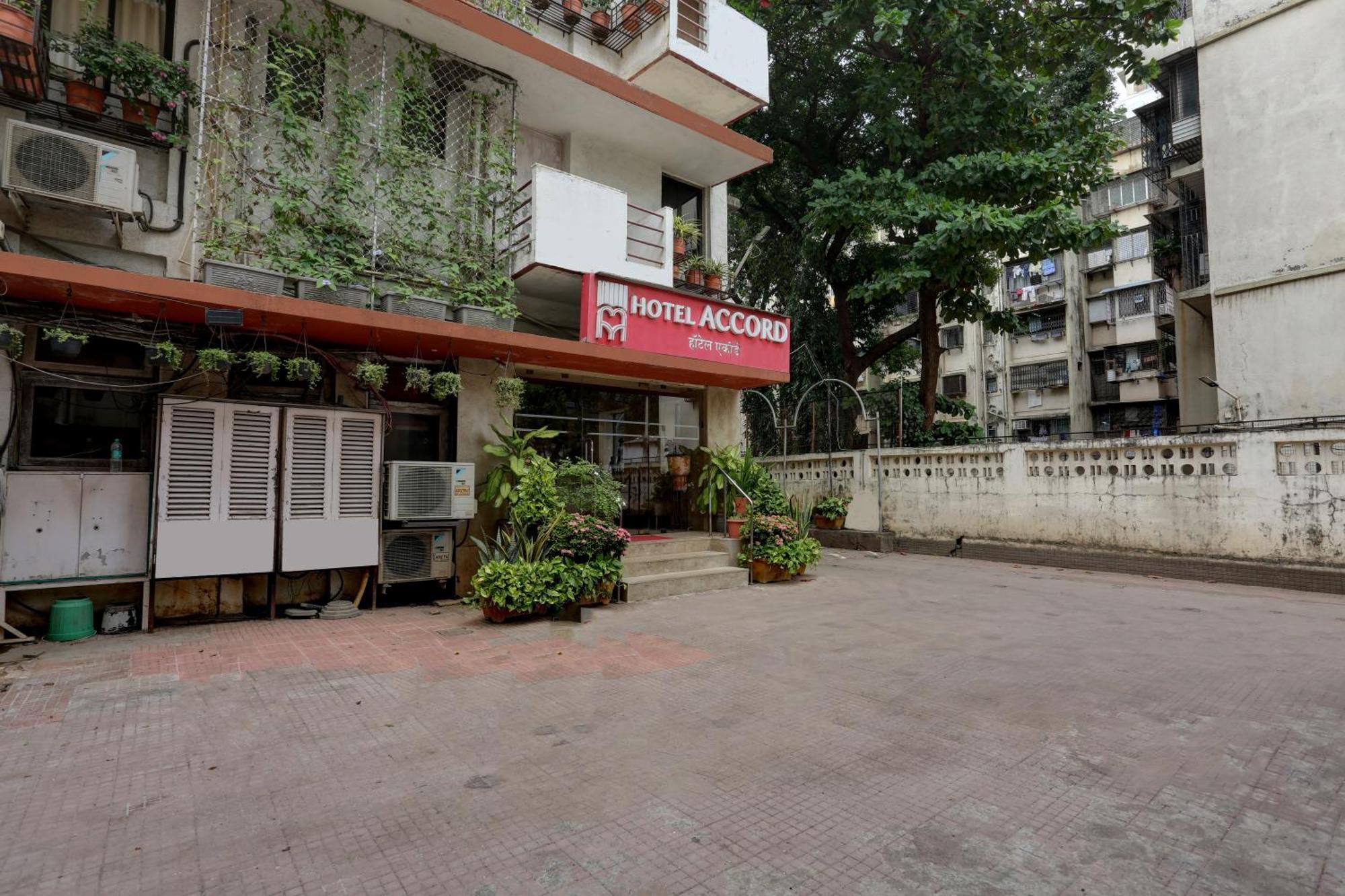 Accord Hotel Bombay Extérieur photo