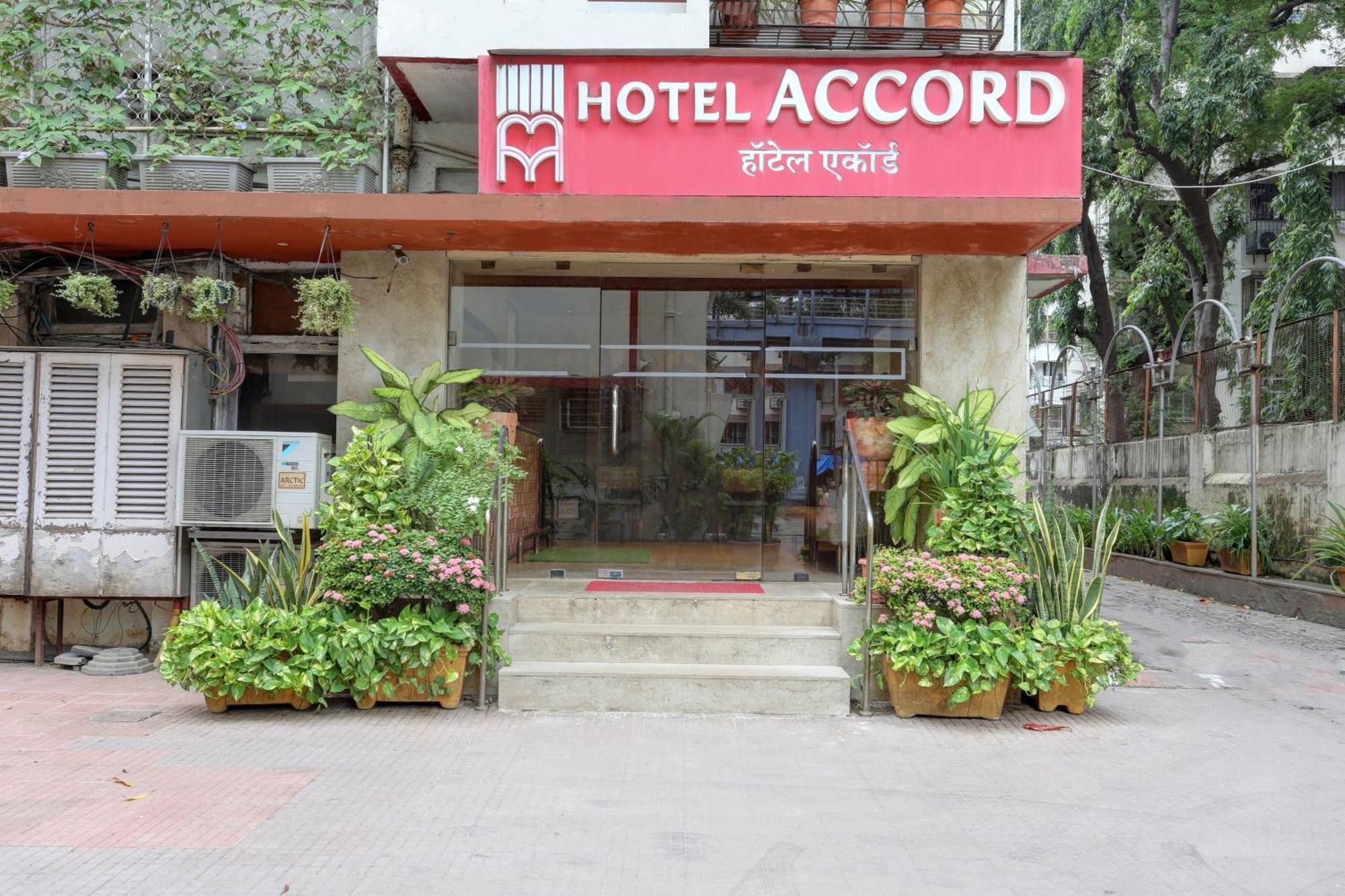 Accord Hotel Bombay Extérieur photo